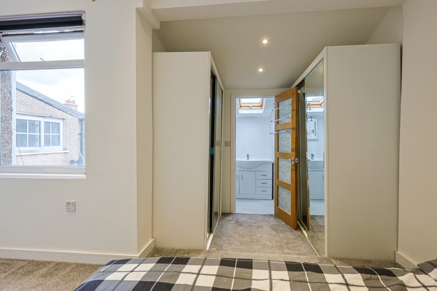 Images for Queens Road, Waltham Cross, Hertfordshire EAID:3131305421 BID:11055924