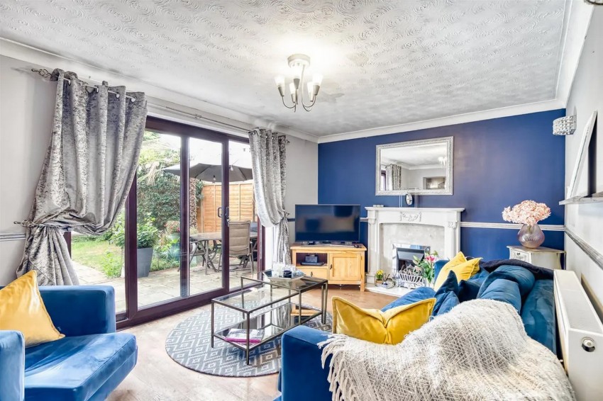 Images for Willowdene, Cheshunt, Hertfordshire EAID:3131305421 BID:11055924