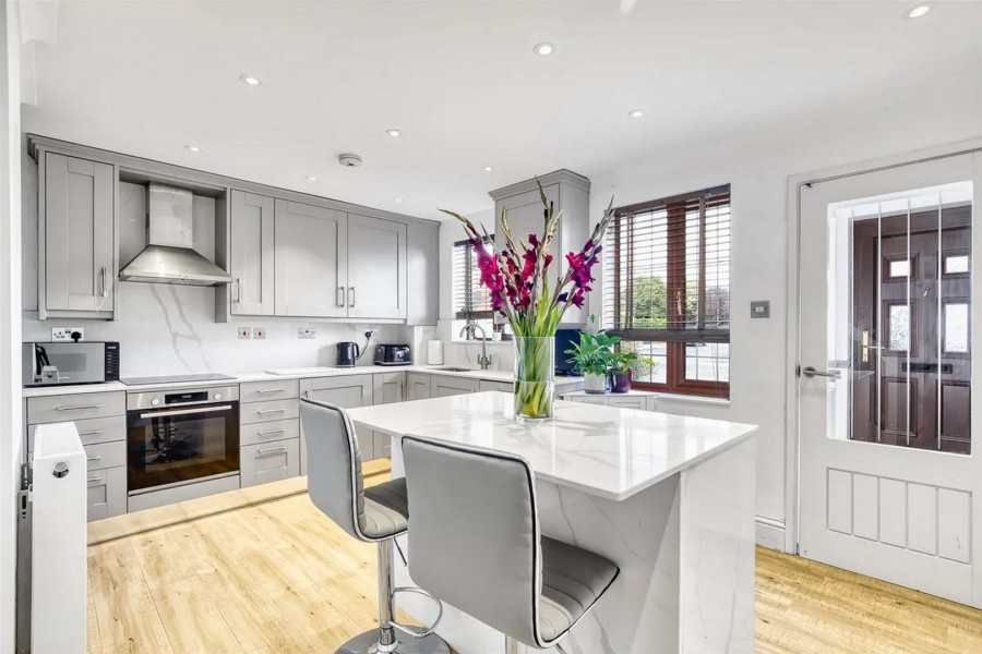 Images for Willowdene, Cheshunt, Hertfordshire EAID:3131305421 BID:11055924