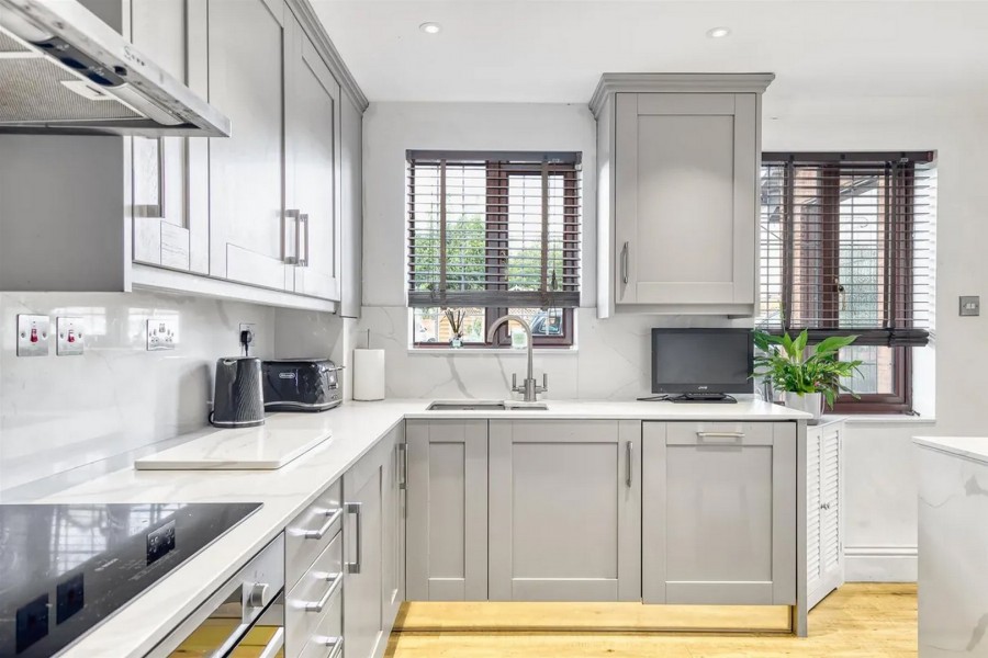 Images for Willowdene, Cheshunt, Hertfordshire EAID:3131305421 BID:11055924
