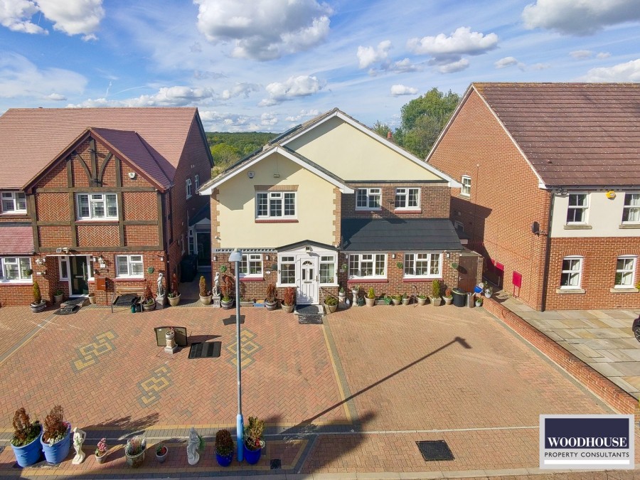 Images for Bittern Close, Cheshunt, Hertfordshire EAID:3131305421 BID:11055924