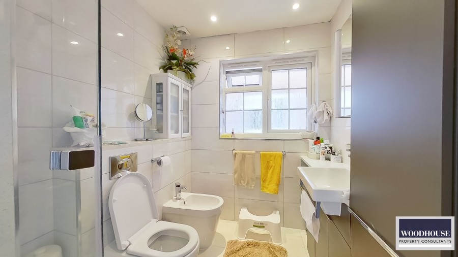 Images for Bittern Close, Cheshunt, Hertfordshire EAID:3131305421 BID:11055924