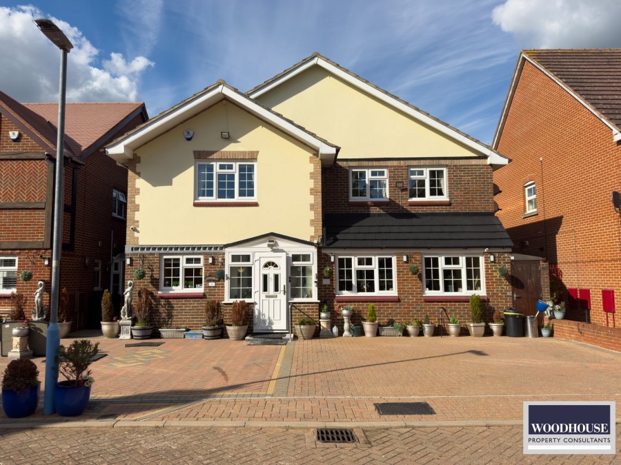 Images for Bittern Close, Cheshunt, Hertfordshire EAID:3131305421 BID:11055924