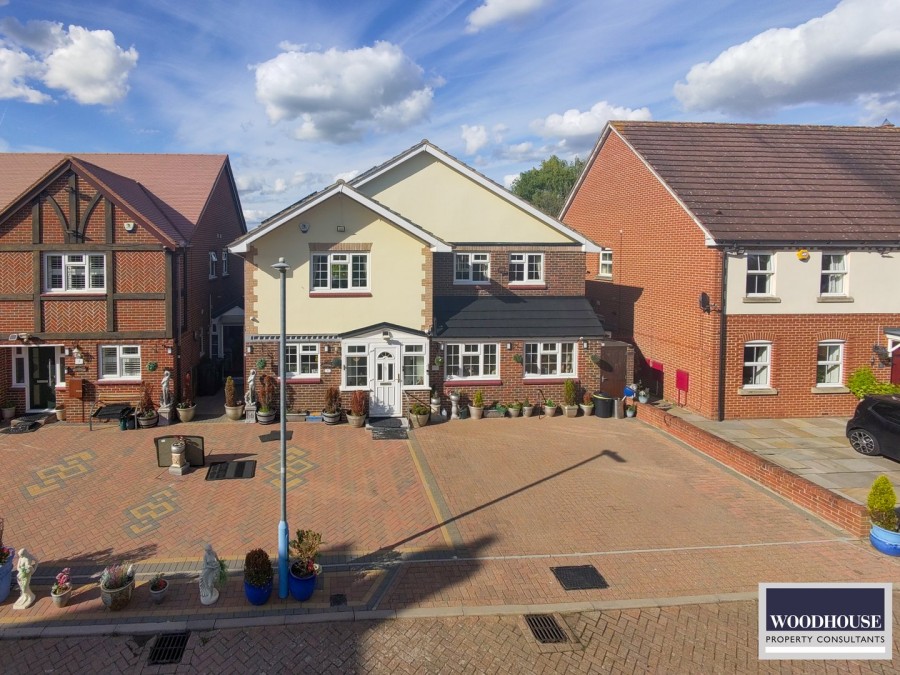 Images for Bittern Close, Cheshunt, Hertfordshire EAID:3131305421 BID:11055924