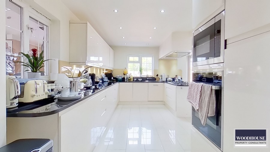 Images for Bittern Close, Cheshunt, Hertfordshire EAID:3131305421 BID:11055924