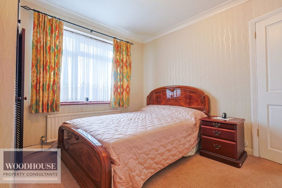 Images for Hedworth Avenue, Waltham Cross, Hertfordshire EAID:3131305421 BID:11055924