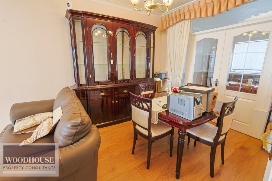 Images for Hedworth Avenue, Waltham Cross, Hertfordshire EAID:3131305421 BID:11055924