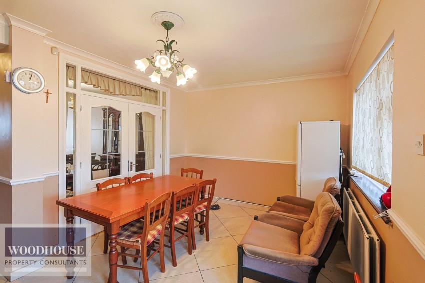 Images for Hedworth Avenue, Waltham Cross, Hertfordshire EAID:3131305421 BID:11055924