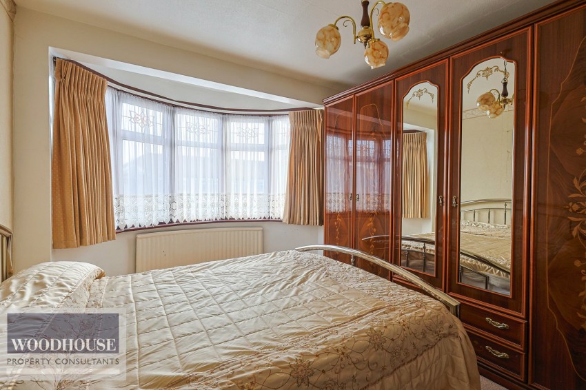 Images for Hedworth Avenue, Waltham Cross, Hertfordshire EAID:3131305421 BID:11055924