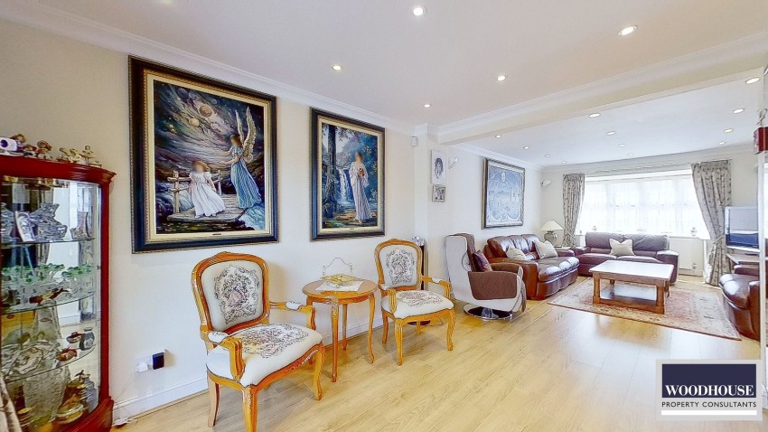 Images for Caldecot Avenue, Cheshunt, Hertfordshire EAID:3131305421 BID:11055924