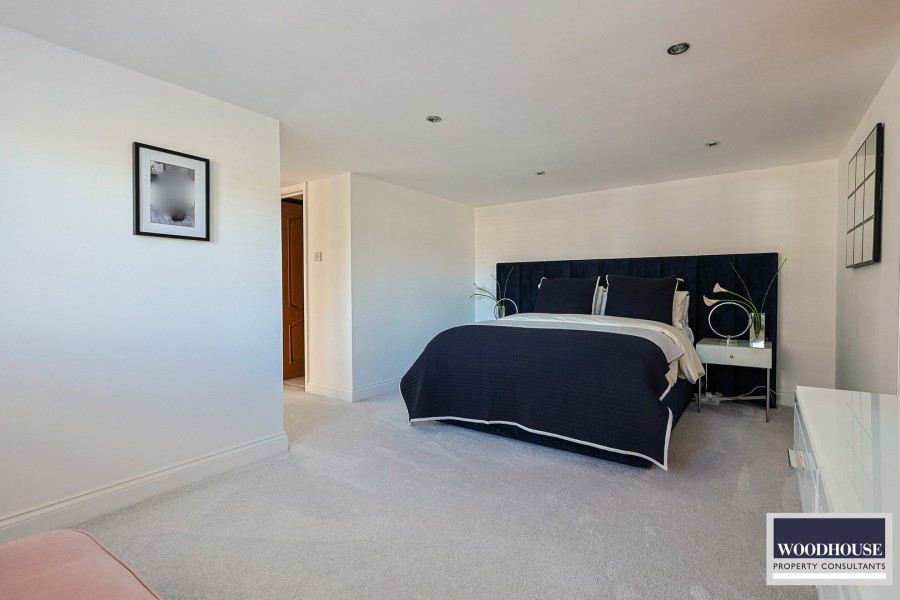 Images for Jones Road, Goffs Oak, Hertfordshire EAID:3131305421 BID:11055924