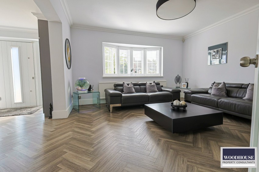 Images for Jones Road, Goffs Oak, Hertfordshire EAID:3131305421 BID:11055924