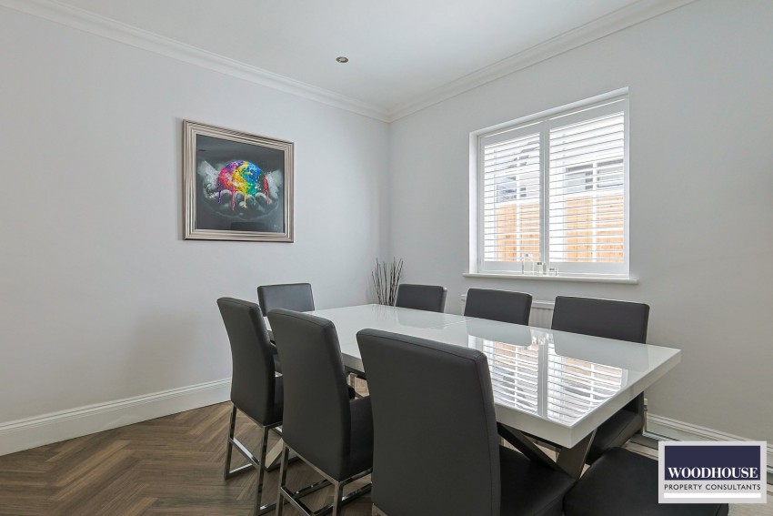 Images for Jones Road, Goffs Oak, Hertfordshire EAID:3131305421 BID:11055924
