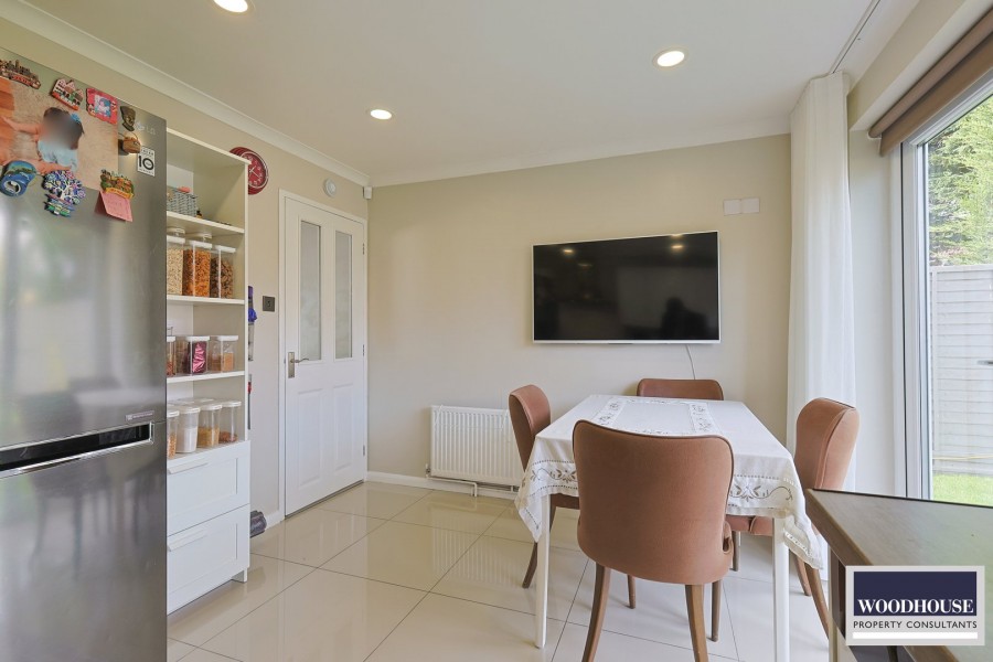 Images for Cassandra Gate, Cheshunt, Hertfordshire EAID:3131305421 BID:11055924