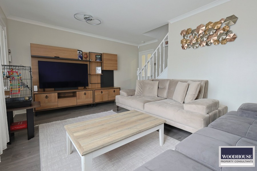 Images for Cassandra Gate, Cheshunt, Hertfordshire EAID:3131305421 BID:11055924