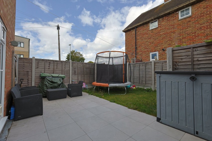 Images for Whitefields Road, Cheshunt, Hertfordshire EAID:3131305421 BID:11055924