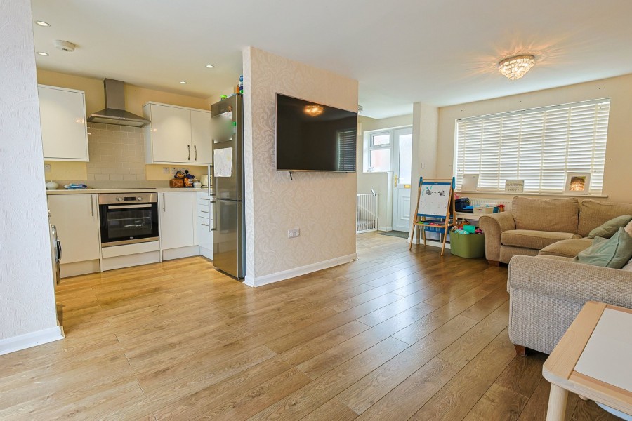 Images for Whitefields Road, Cheshunt, Hertfordshire EAID:3131305421 BID:11055924