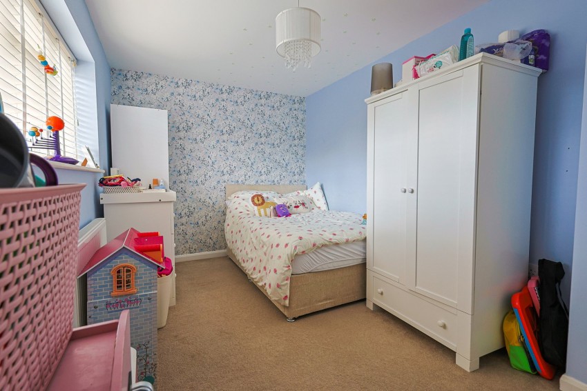 Images for Whitefields Road, Cheshunt, Hertfordshire EAID:3131305421 BID:11055924