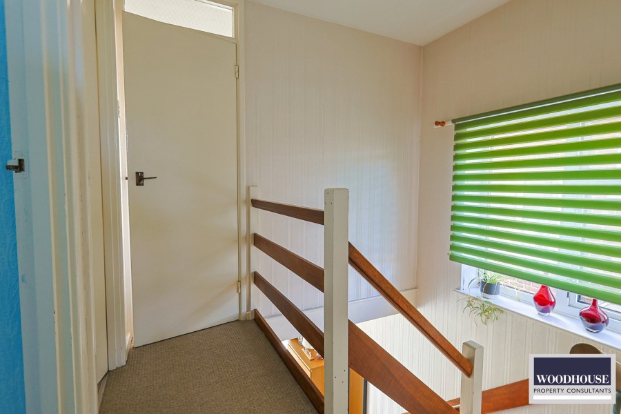 Images for Cheshunt, Waltham Cross, Hertfordshire EAID:3131305421 BID:11055924
