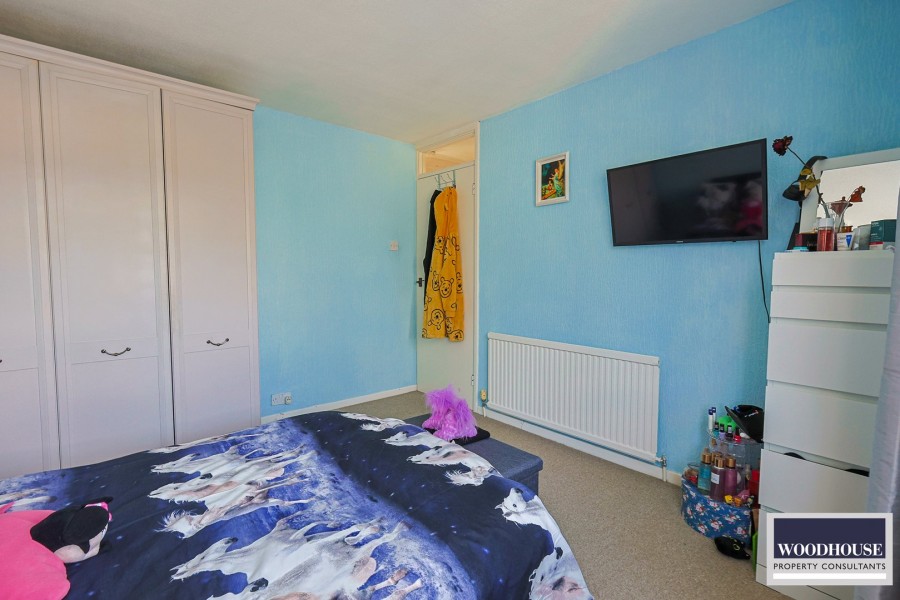 Images for Cheshunt, Waltham Cross, Hertfordshire EAID:3131305421 BID:11055924