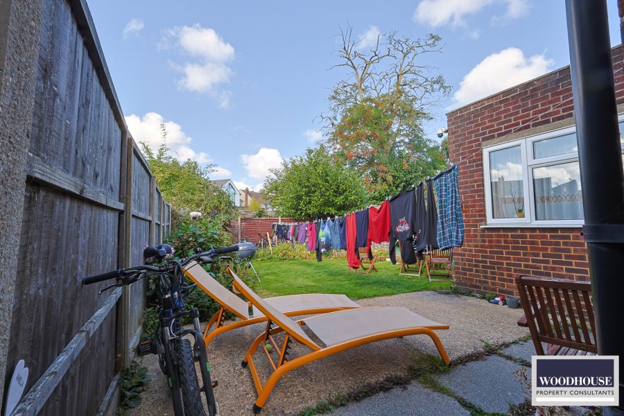 Images for Cheshunt, Waltham Cross, Hertfordshire EAID:3131305421 BID:11055924