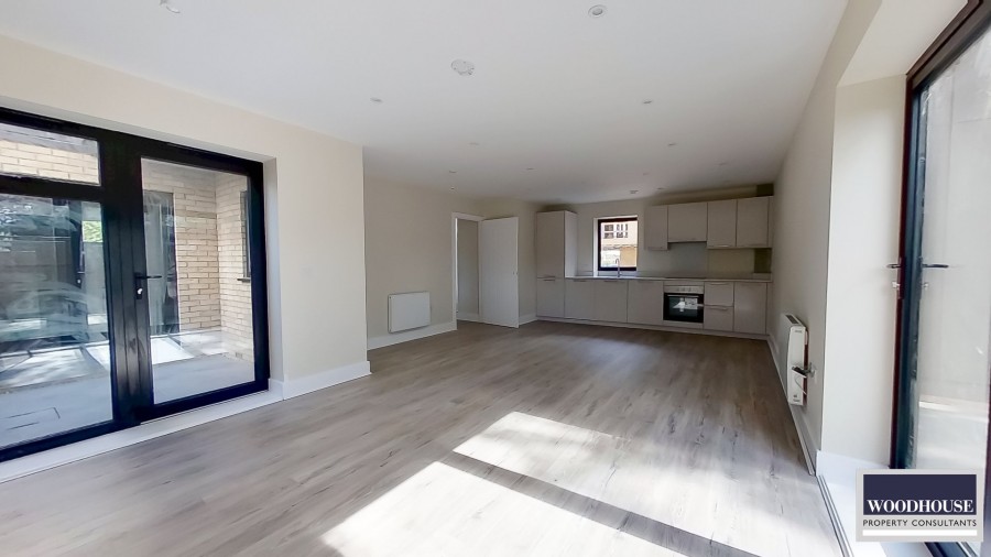 Images for Cheshunt, Hertfordshire EAID:3131305421 BID:11055924