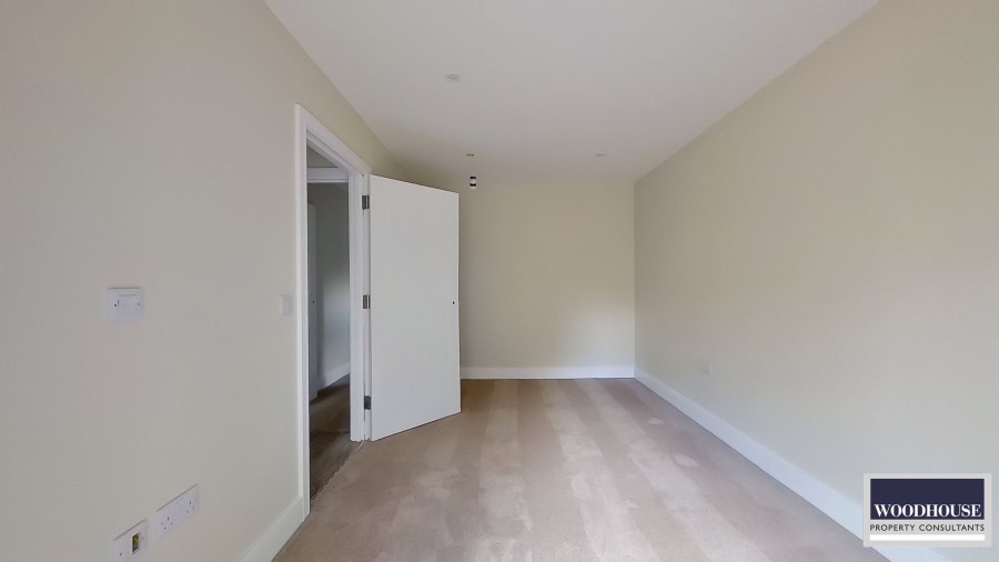 Images for Cheshunt, Hertfordshire EAID:3131305421 BID:11055924