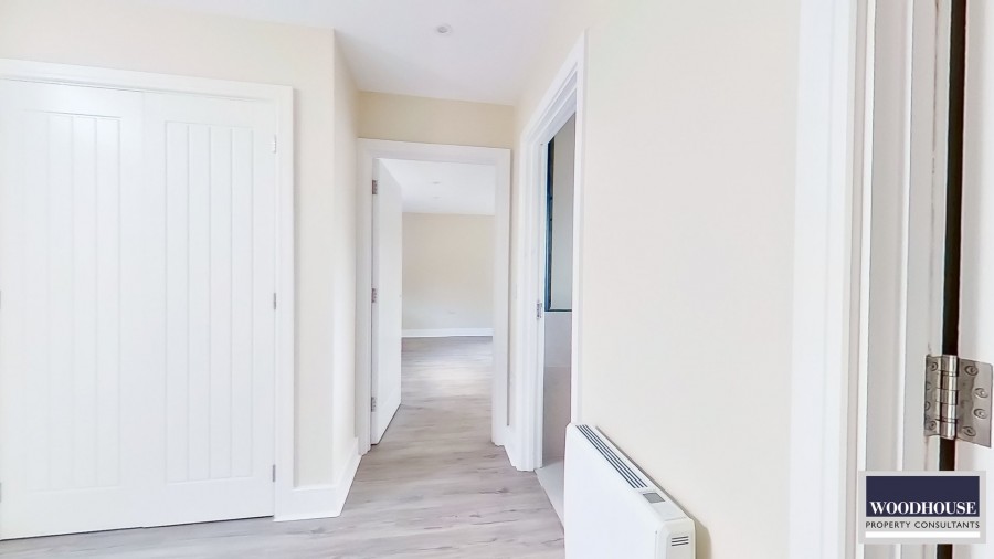 Images for Cheshunt, Hertfordshire EAID:3131305421 BID:11055924