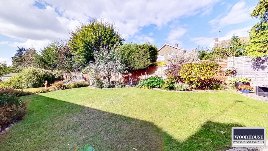 Images for Broadfields, Goffs Oak, Hertfordshire EAID:3131305421 BID:11055924