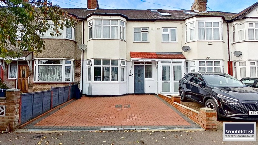 Images for Northfield Road, Waltham Cross, Hertfordshire EAID:3131305421 BID:11055924