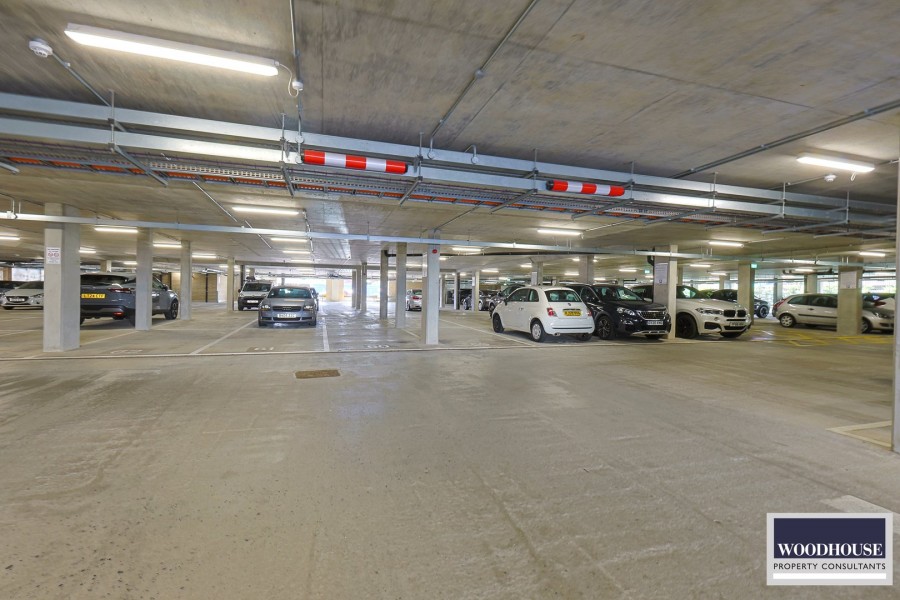 Images for Lea Valley View North, Cheshunt, Hertfordshire EAID:3131305421 BID:11055924