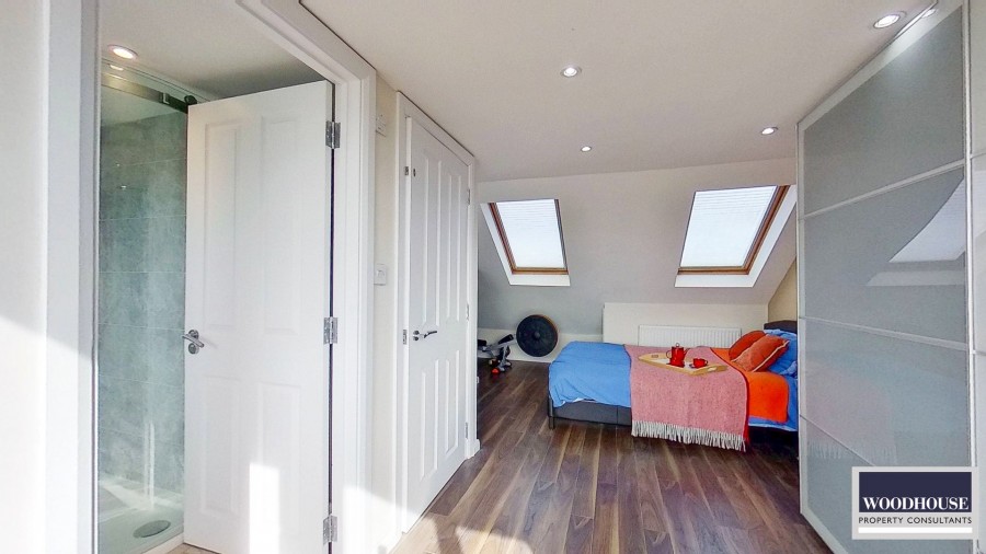 Images for Lodge Crescent, Waltham Cross, Hertfordshire EAID:3131305421 BID:11055924
