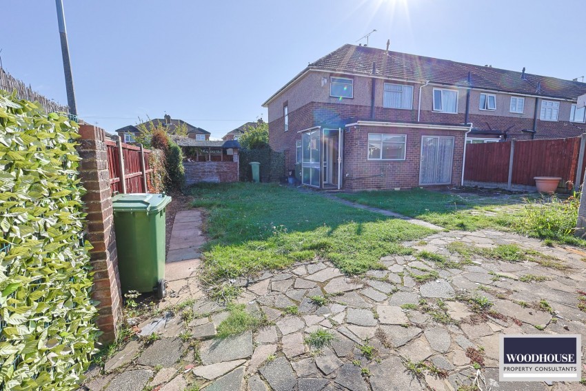 Images for Roundmoor Drive, Cheshunt, Hertfordshire EAID:3131305421 BID:11055924