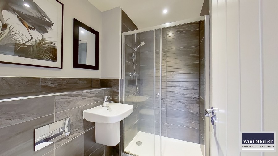 Images for Elizabeth Gardens, Goffs Oak, Hertfordshire EAID:3131305421 BID:11055924