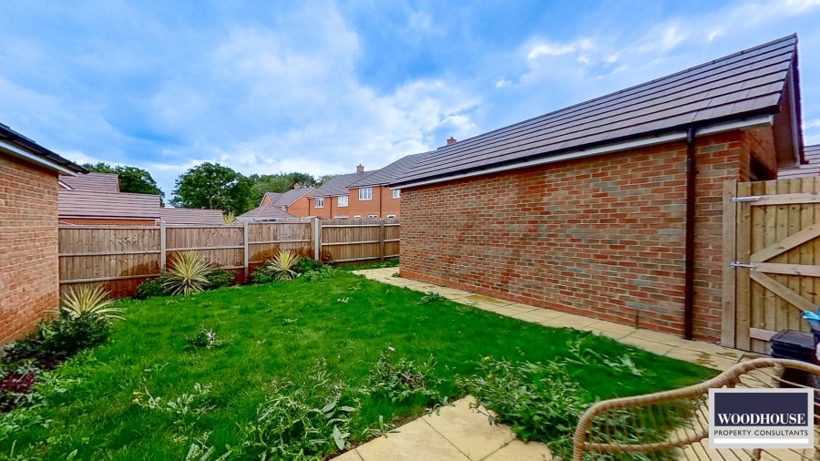 Images for Elizabeth Gardens, Goffs Oak, Hertfordshire EAID:3131305421 BID:11055924