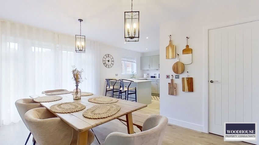 Images for Elizabeth Gardens, Goffs Oak, Hertfordshire EAID:3131305421 BID:11055924