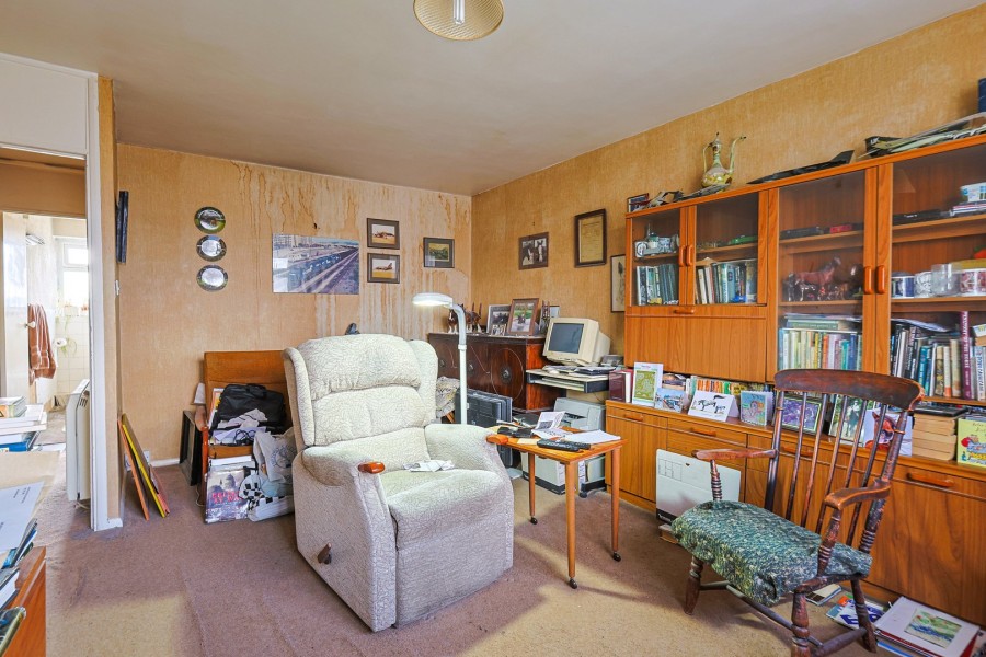 Images for Abridge Close, Waltham Cross EAID:3131305421 BID:11055924