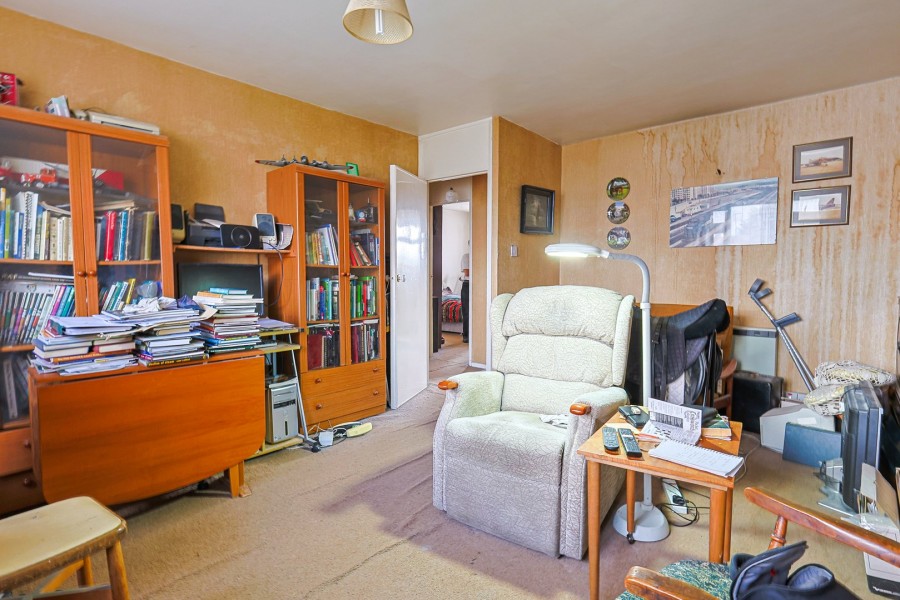 Images for Abridge Close, Waltham Cross EAID:3131305421 BID:11055924