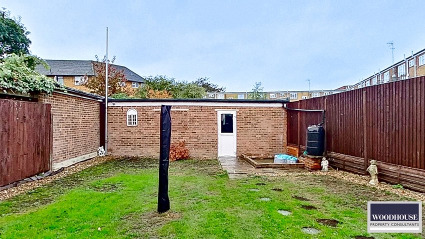 Images for Penton Drive, Cheshunt, Hertfordshire EAID:3131305421 BID:11055924
