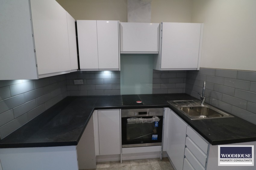 Images for Trinity Lane, Waltham Cross, Hertfordshire EAID:3131305421 BID:11055924