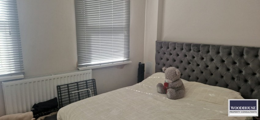 Images for Trinity Lane, Waltham Cross, Hertfordshire EAID:3131305421 BID:11055924