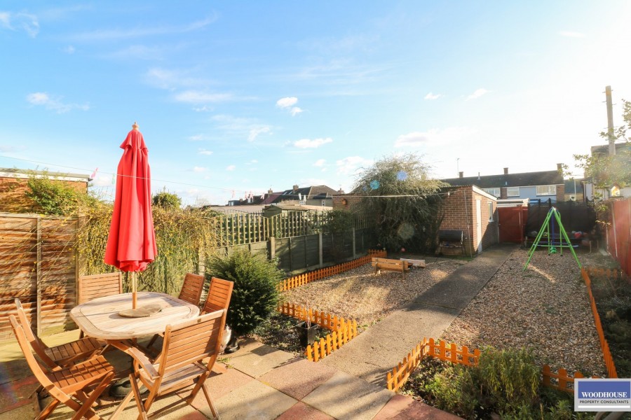 Images for Moreton Close, Cheshunt, Hertfordshire EAID:3131305421 BID:11055924