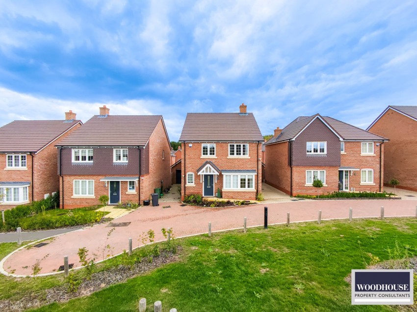 Images for Elizabeth Gardens, Goffs Oak, Hertfordshire EAID:3131305421 BID:11055924