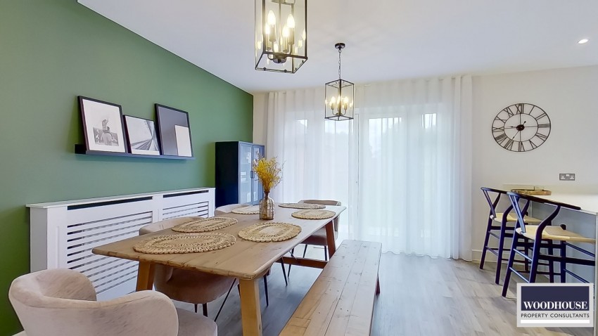 Images for Elizabeth Gardens, Goffs Oak, Hertfordshire EAID:3131305421 BID:11055924