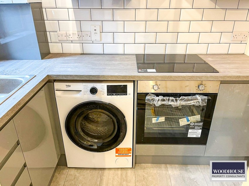 Images for Broomfield Avenue, Broxbourne, Hertfordshire EAID:3131305421 BID:11055924