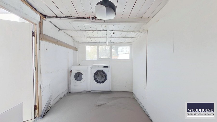 Images for Pembroke Drive, Goffs Oak, Hertfordshire EAID:3131305421 BID:11055924