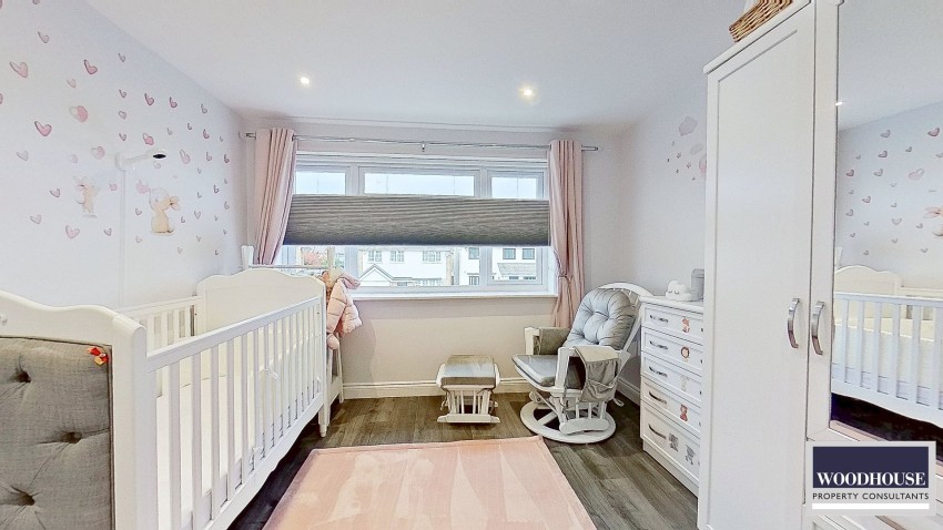 Images for Pembroke Drive, Goffs Oak, Hertfordshire EAID:3131305421 BID:11055924