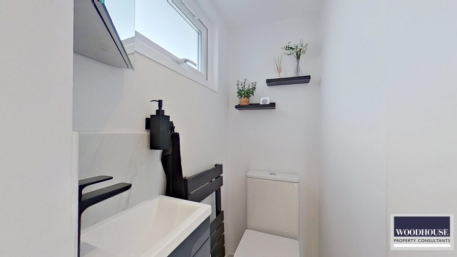 Images for Pembroke Drive, Goffs Oak, Hertfordshire EAID:3131305421 BID:11055924