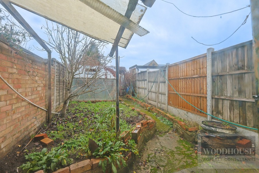 Images for Albury Grove Road, Cheshunt, Hertfordshire EAID:3131305421 BID:11055924