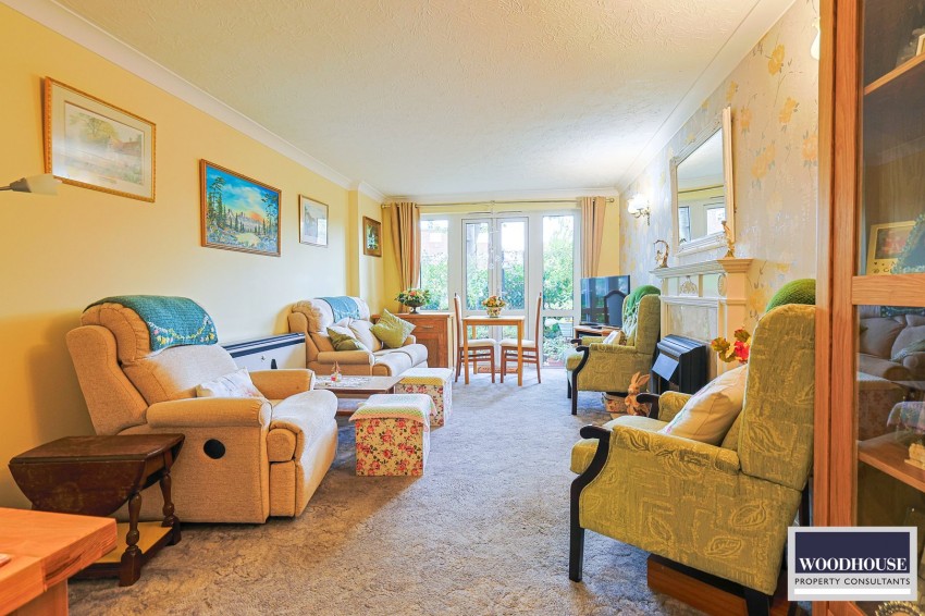 Images for Turners Hill, Cheshunt, Hertfordshire EAID:3131305421 BID:11055924